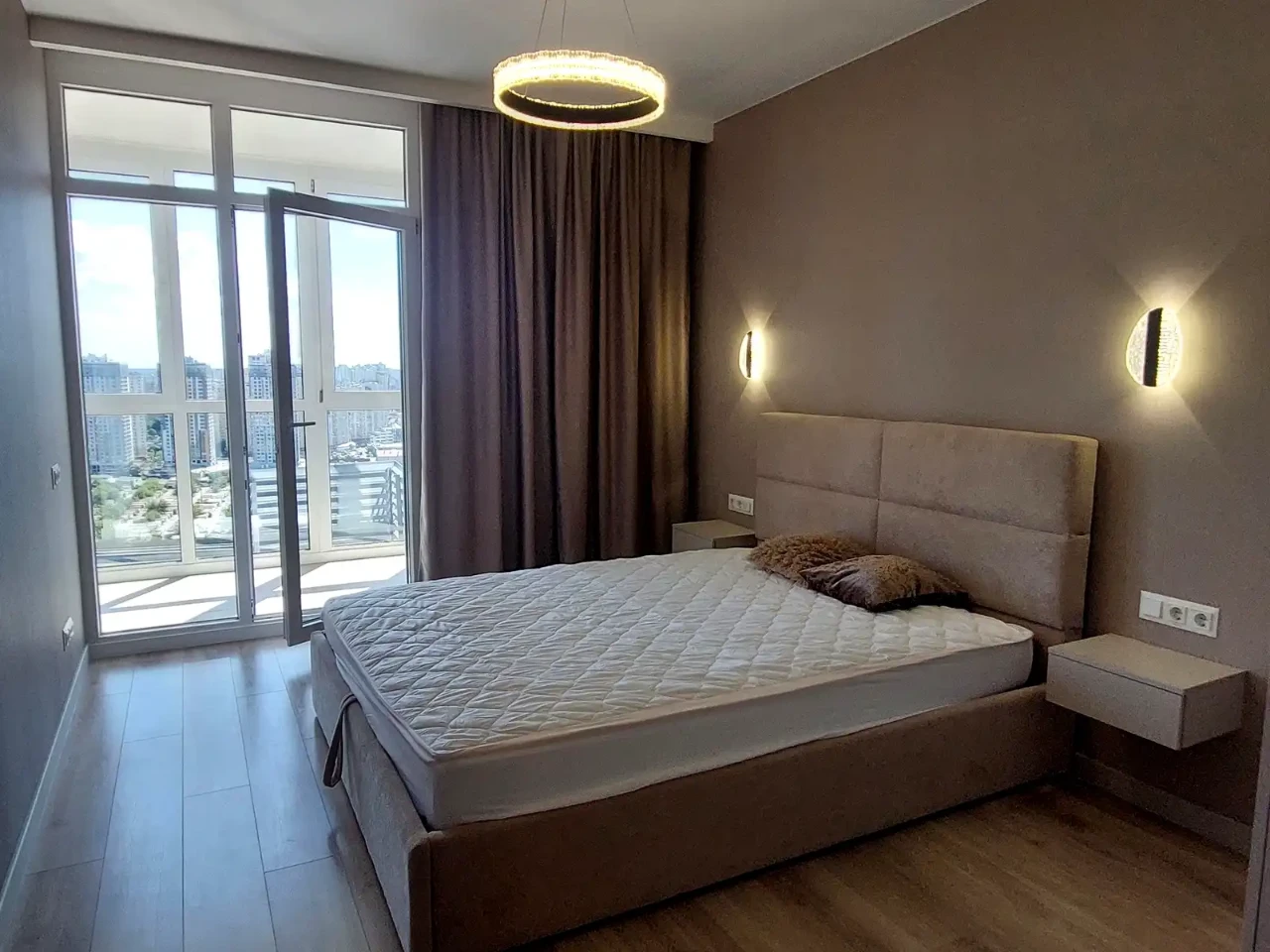 Rent 1-bedroom apartment 45 sq m 28/28 floor