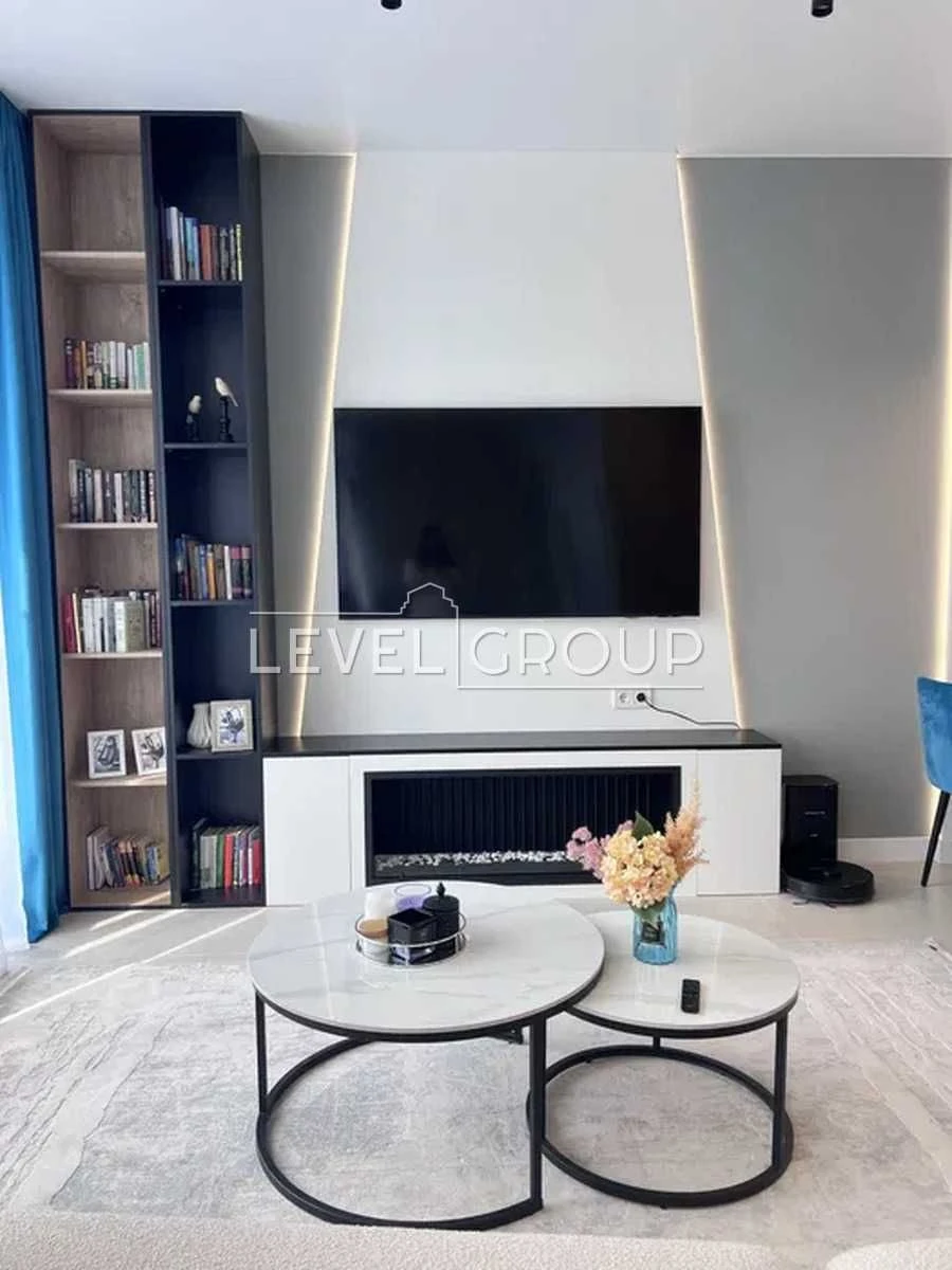 One-bedroom apartment for sale in Greenville Park/ Mykola