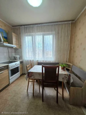 2к. Вербицького, 14-А, продается со мебелью и бытовой техникой