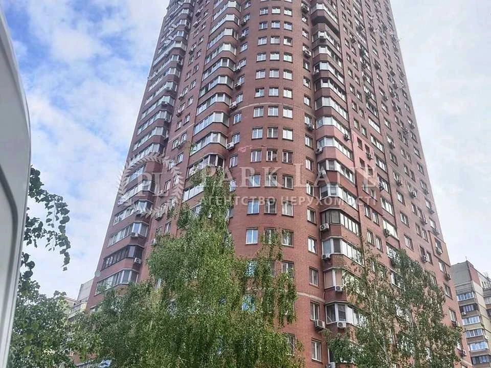 Квартира. Київ, вулиця Анни Ахматової