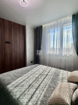No Commission 1-Bedroom Apartment in "Parkovy Ozero 2" Complex - Renovated, Certificate