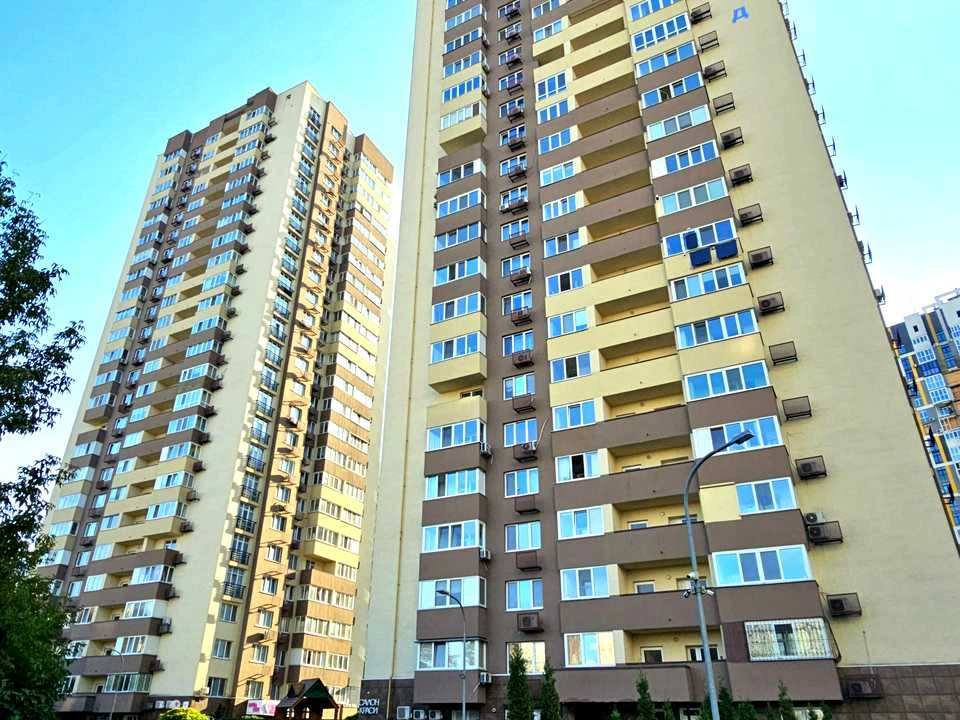 Квартира. Київ, Андрія Аболмасова вул.