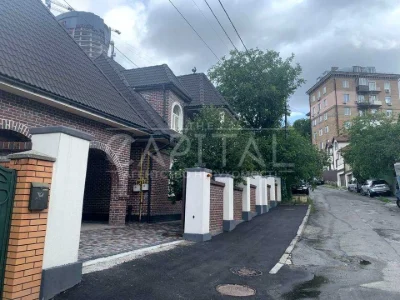 House. Kyiv, Pechersk District