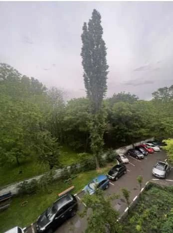 4-кімнатна квартира на Ген. Петрова, червоний цегла, спецпроєкт.