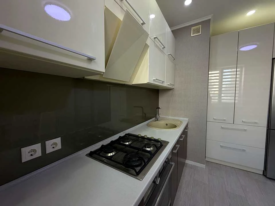 Apartment. Builders Street, Khmelnitsky