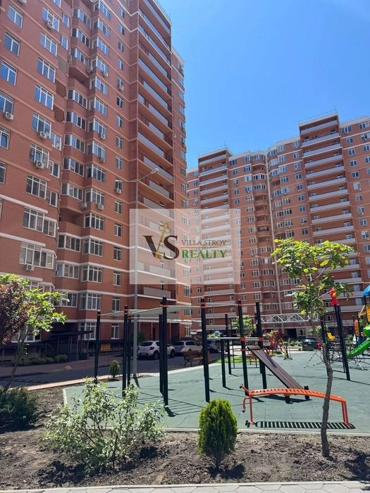 Продам 2-к квартиру, 14/16, 70 м², ЖК «Real Park», Одесса