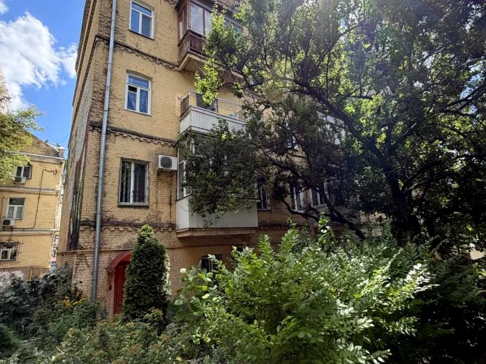 Apartment. Volodymyr Street, Kyiv