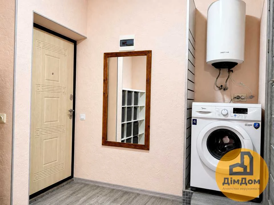 Apartment. Kyiv, Kam'yanska st.