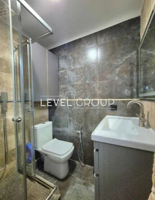 Sale of a 3-bedroom apartment at вул. V'yacheslava Chorn