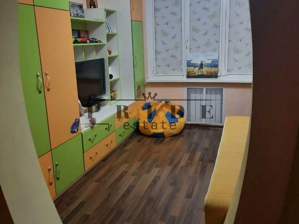 Apartment. Kharkivshe Street, Kyiv