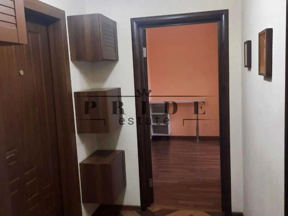 Apartment. Kharkivshe Street, Kyiv