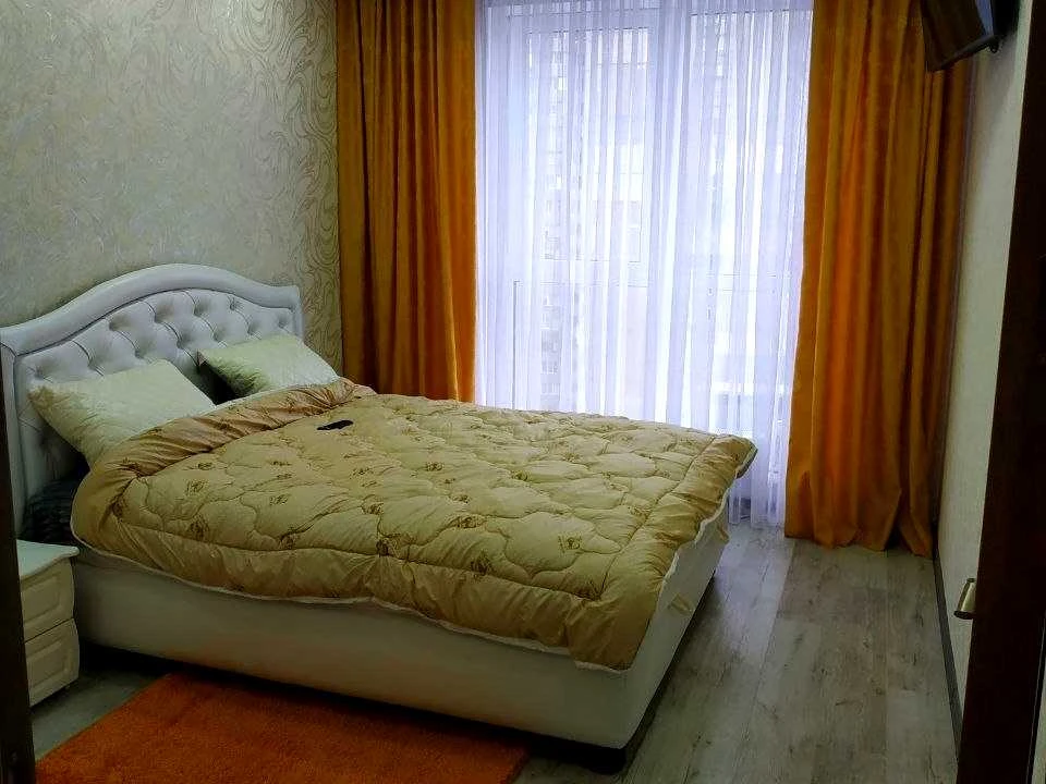Apartment. Revuts'koho St.