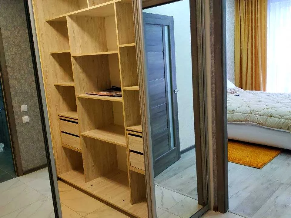 Apartment. Revuts'koho St.
