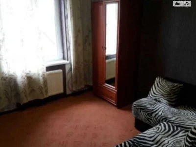 Sale House in Darnitsky District