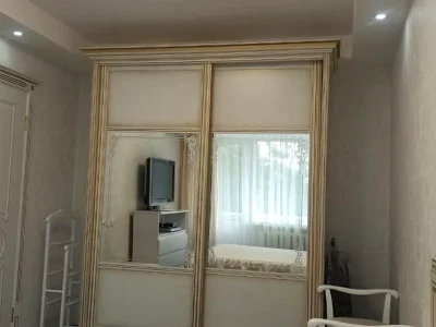 Rent 2-room apartment 50 m² on the 5th floor.