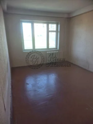 For Sale: 2-room apartment near Dream Town, Bargain