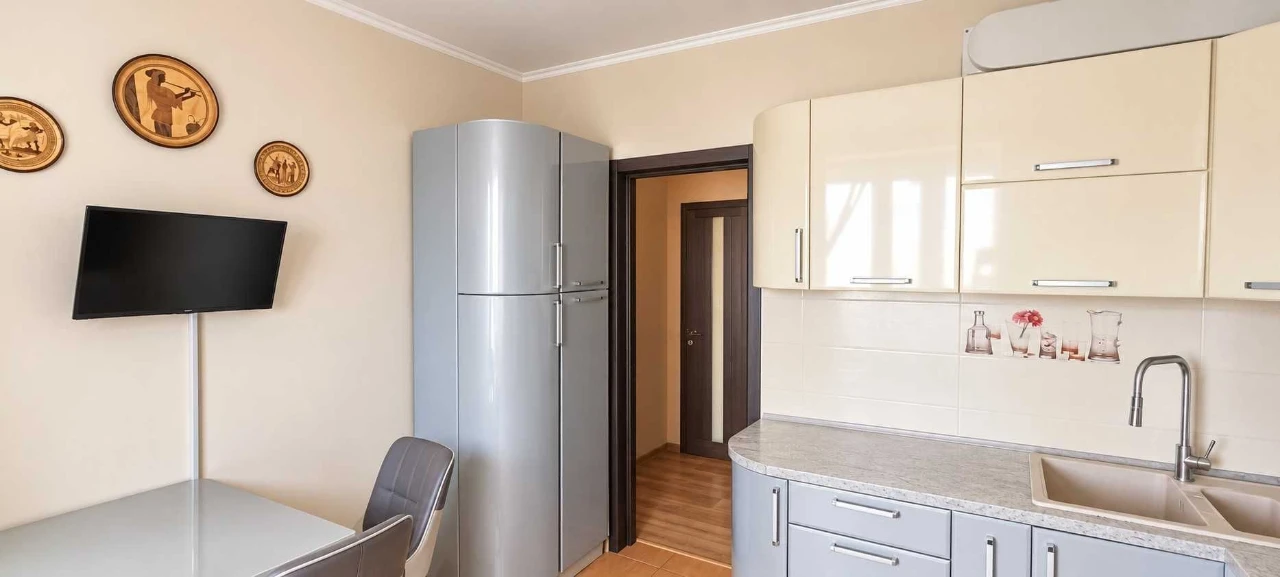 Sale of a 2-bedroom apartment 64.5 m² | Poznyaki, 10 min to metro | Vyshnakiv