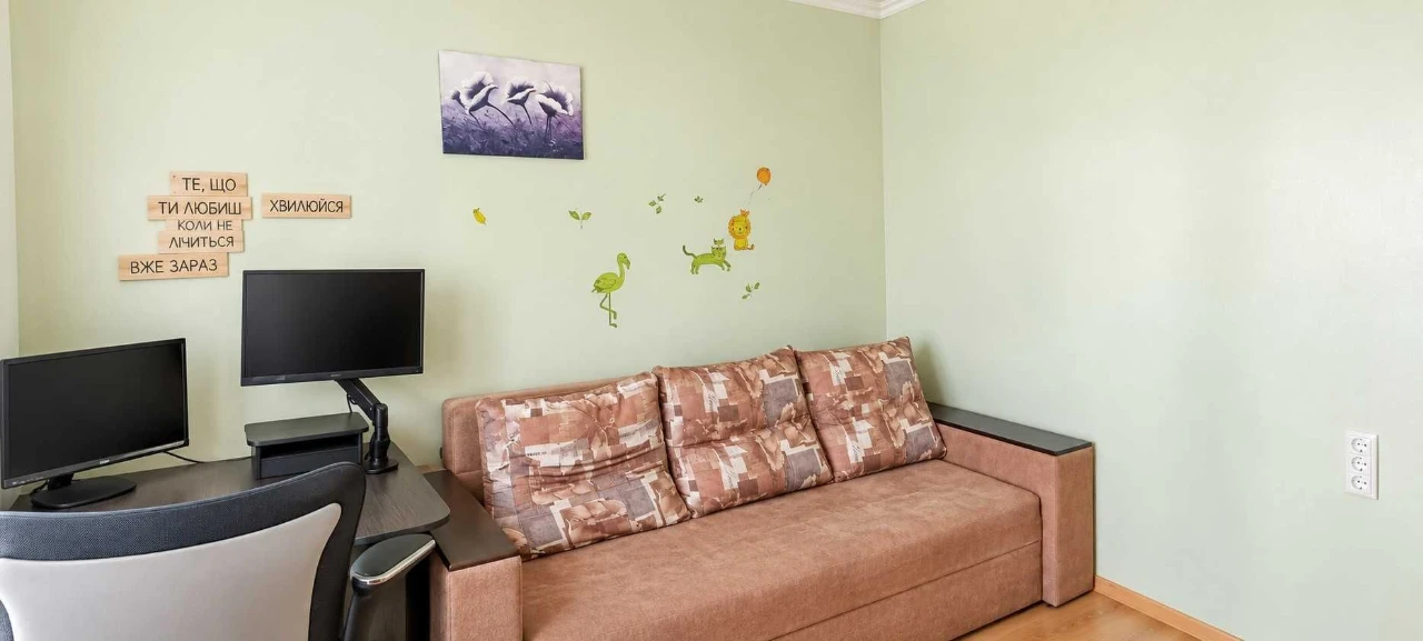 Sale of a 2-bedroom apartment 64.5 m² | Poznyaki, 10 min to metro | Vyshnakiv