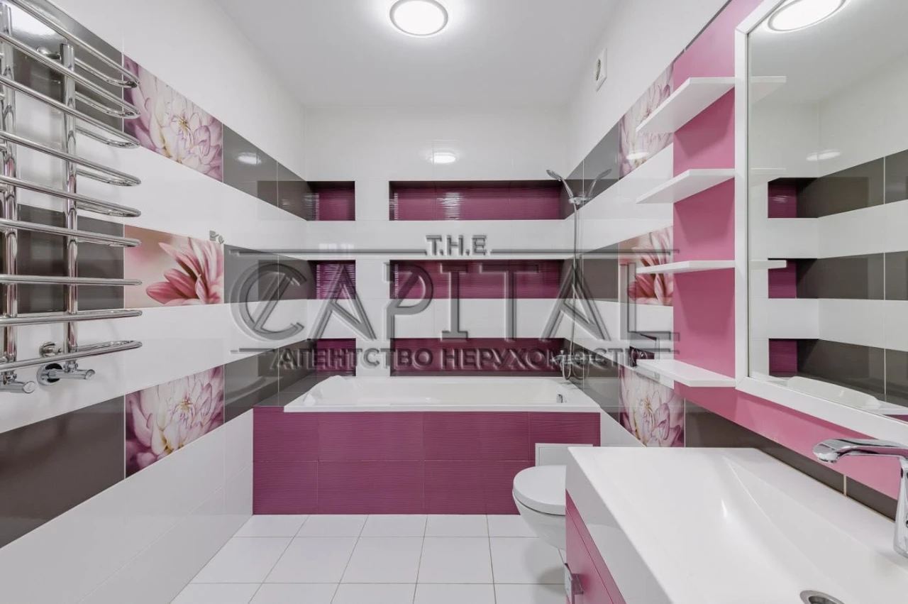 Sale | Townhouse | 140m2 | Italian Quarter