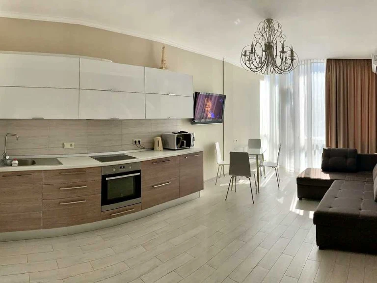 Apartment. Odesa, Arkadiys'ke plateau, вул.