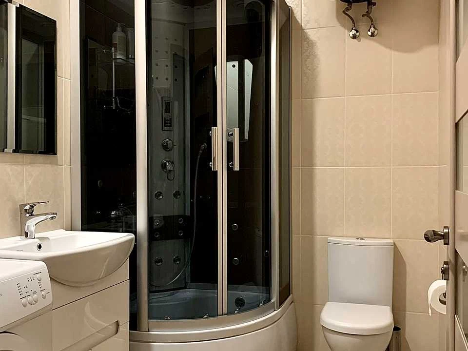 Apartment. Odesa, Arkadiys'ke plateau, вул.