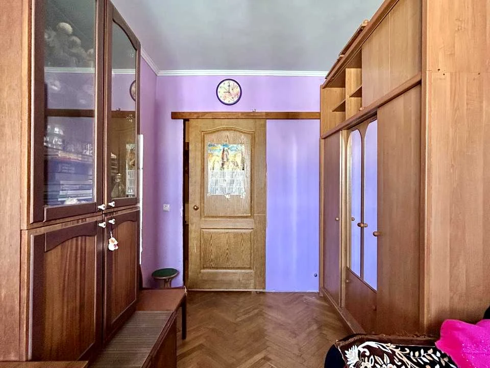 Квартира. Київ, Евгена Коновальця, вул.