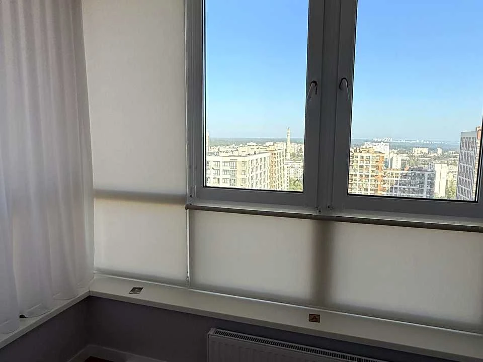 Квартира. Київ, Олександра Олеся вул.