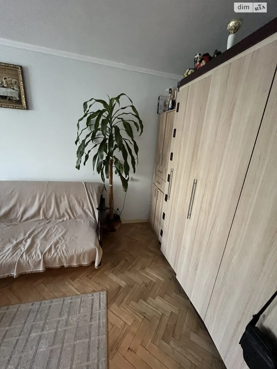 Apartment for Sale - Holosko