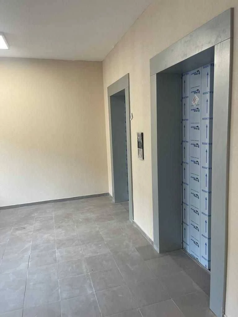 Продается 2-комнатная квартира, Киев, Голосеевский район, улица Академика Заболотного
