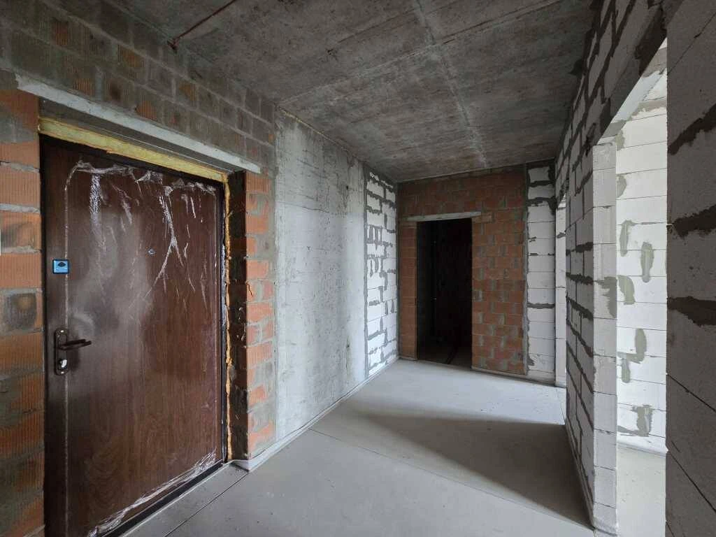 Продается 2-комнатная квартира, Киев, Голосеевский район, улица Академика Заболотного