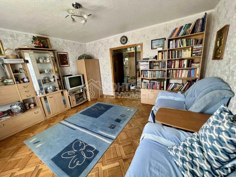 2-bedroom apartment for sale near Metro 23 August