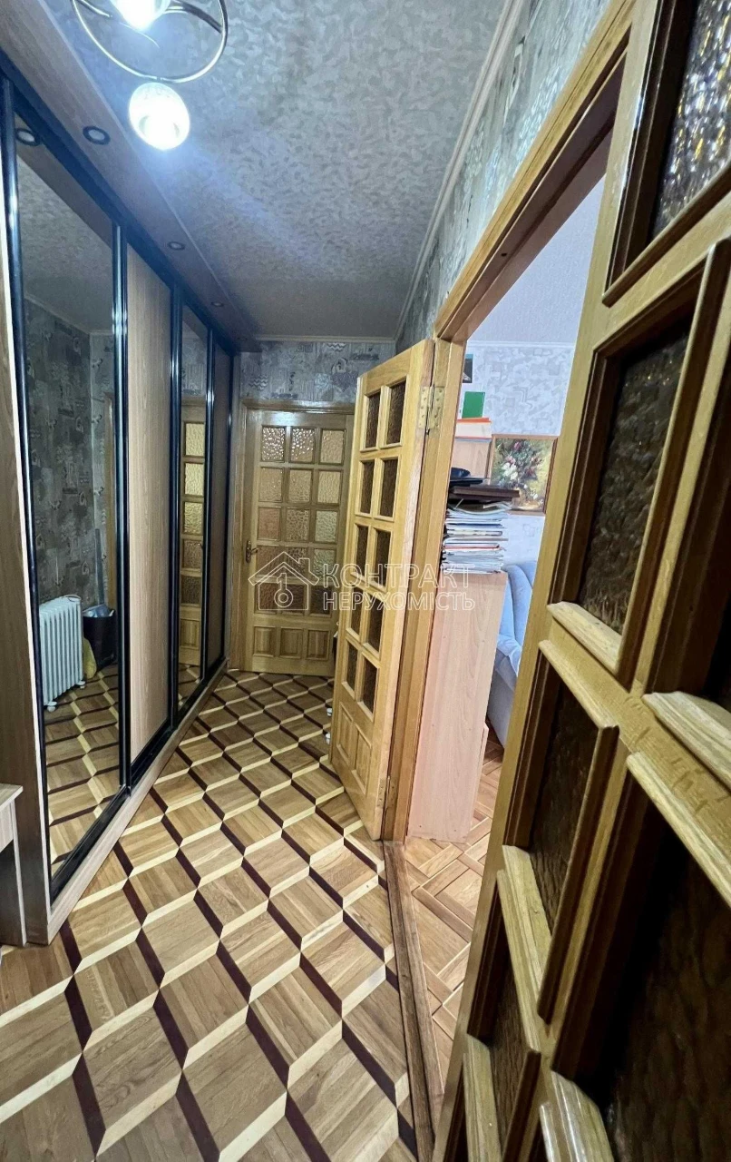 2-bedroom apartment for sale near Metro 23 August