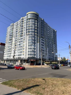 One-bedroom apartment in a completed new building at 110 Грушевського Street