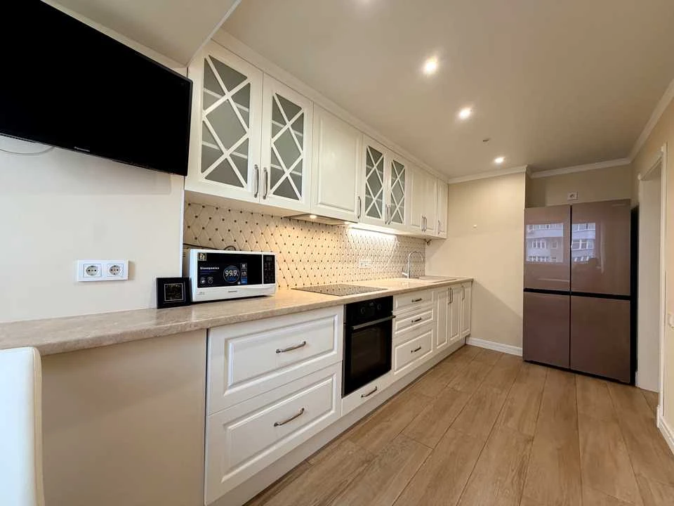 Apartment. Antonovicha st.