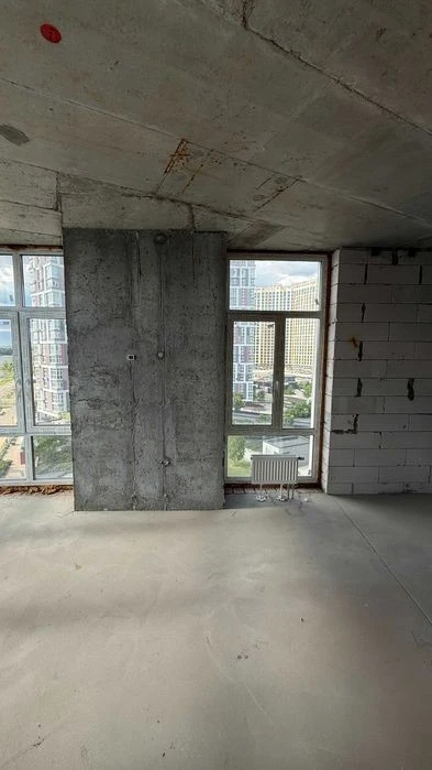 Sale of a 3 (2) room apartment in the residential complex Rusanivska Gavan, 103.2