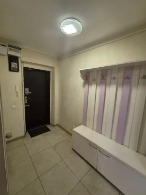 For sale 1-bedroom apartment at O. Polya 98a