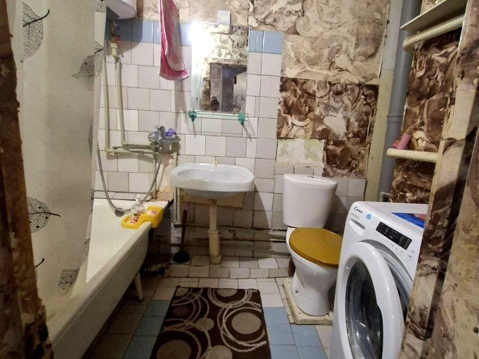 Apartment. Dnipro, Kalinova st.