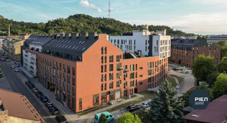 Sale of Parking Space in New Fort Residential Complex, Wolynska Street
