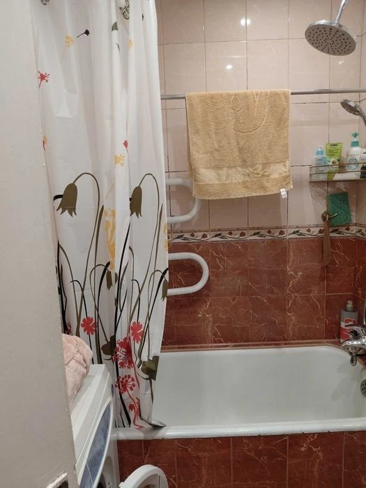 Продажа 2-комнатной метро Зверинецкая