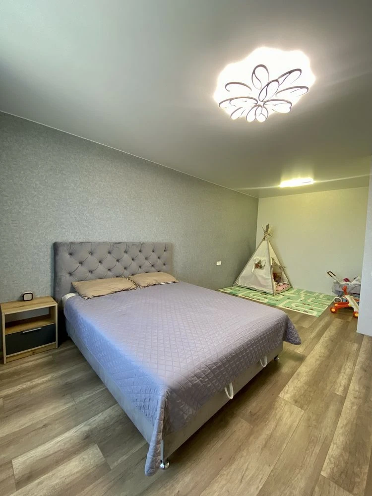 Spacious 1-bedroom apartment in ЖК Сімейний Комфорт