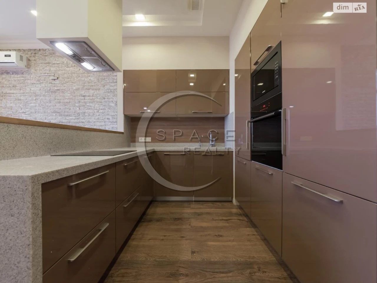 Long-Term Rental - 2-Room Apartment