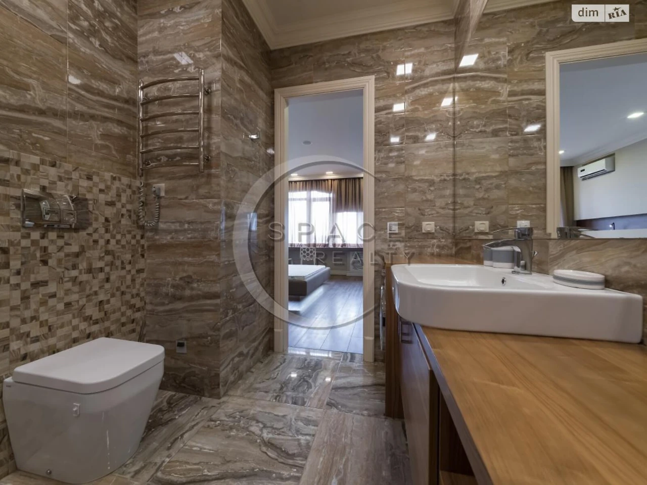 Long-Term Rental - 2-Room Apartment