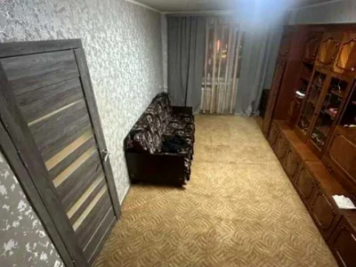Apartment. Verkhovna Rada Blvd, Kyiv