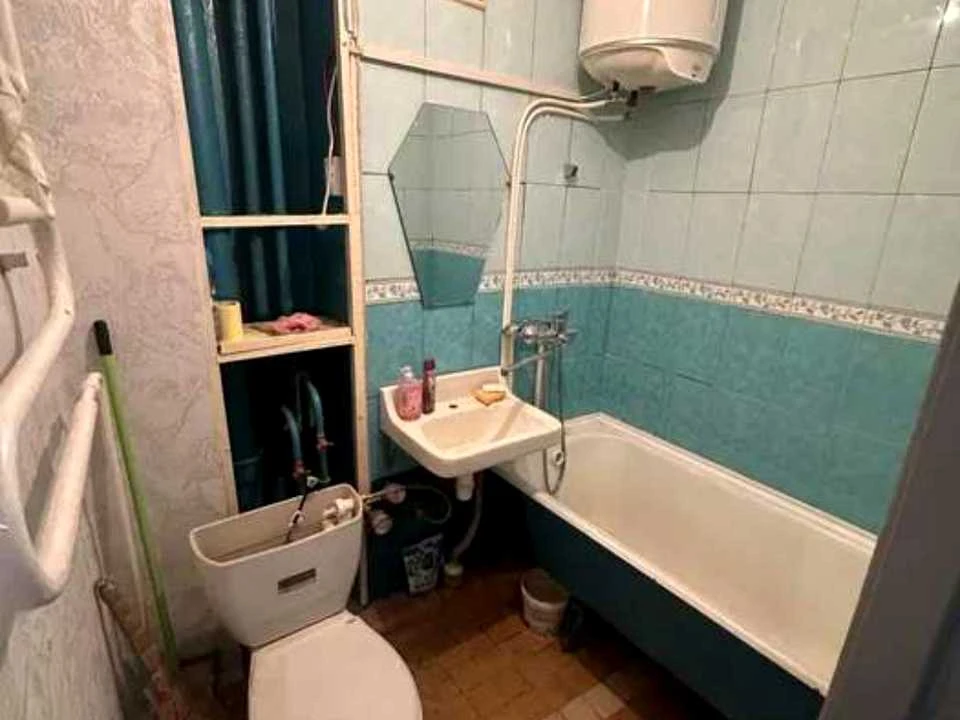 Apartment. Verkhovna Rada Blvd, Kyiv