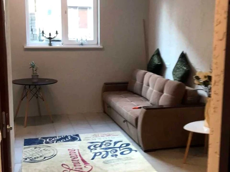Apartment. Yunatska St., Kyiv