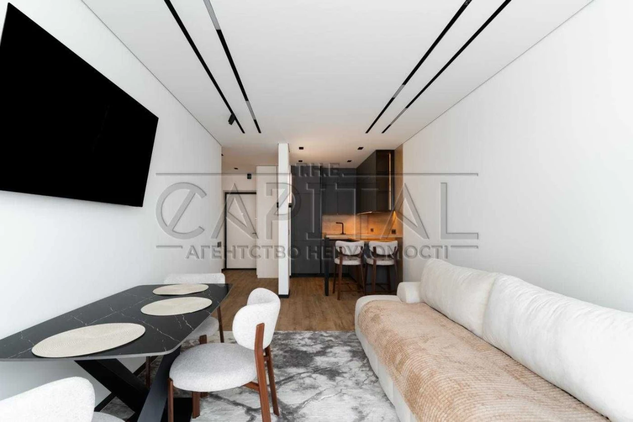 Apartment for Sale in the "Slavutich" Residence, Zarychna Street, Kyiv, Dniprodzyirsky District