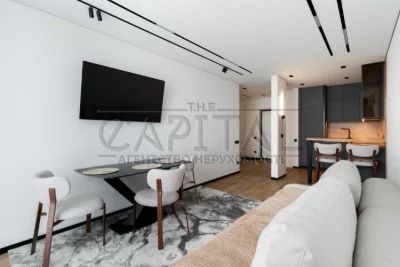 Apartment for Sale in the "Slavutich" Residence, Zarychna Street, Kyiv, Dniprodzyirsky District
