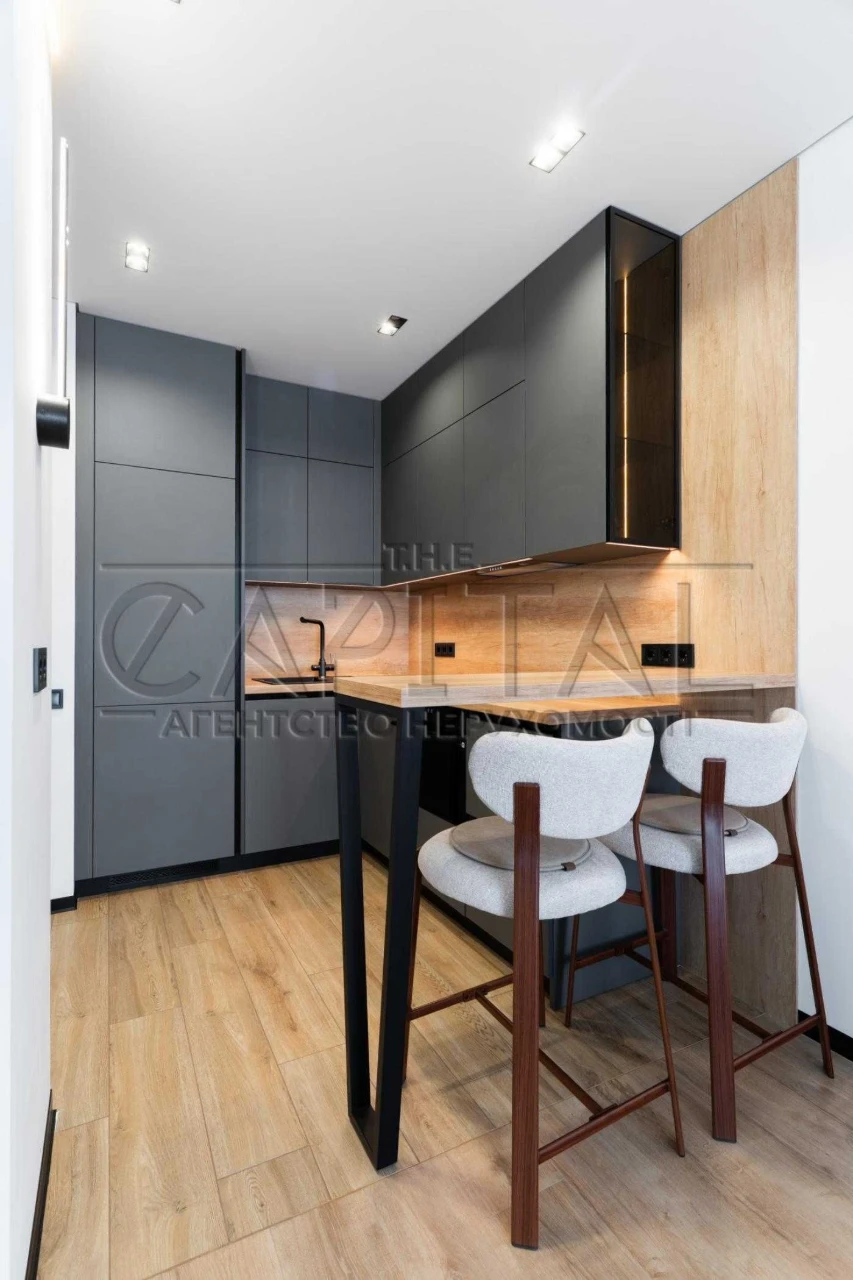 Apartment for Sale in the "Slavutich" Residence, Zarychna Street, Kyiv, Dniprodzyirsky District
