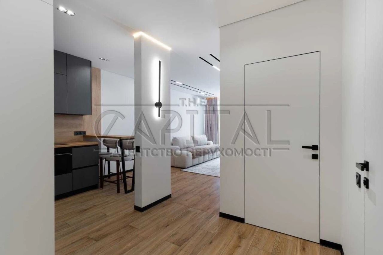 Apartment for Sale in the "Slavutich" Residence, Zarychna Street, Kyiv, Dniprodzyirsky District