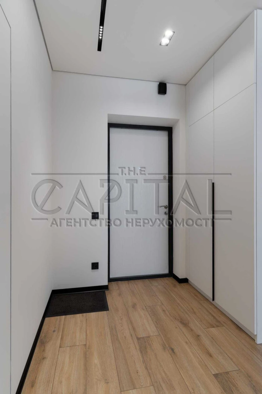 Apartment for Sale in the "Slavutich" Residence, Zarychna Street, Kyiv, Dniprodzyirsky District